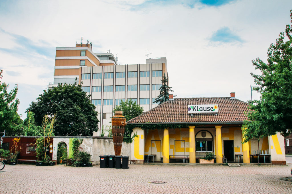 Essbare Klause Biergarten Darmstadt